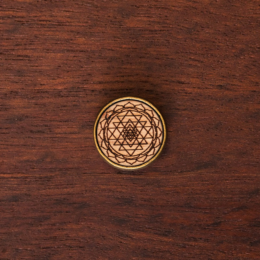 Sri Yantra Armkette Epoxidschmuck mit Naturholz