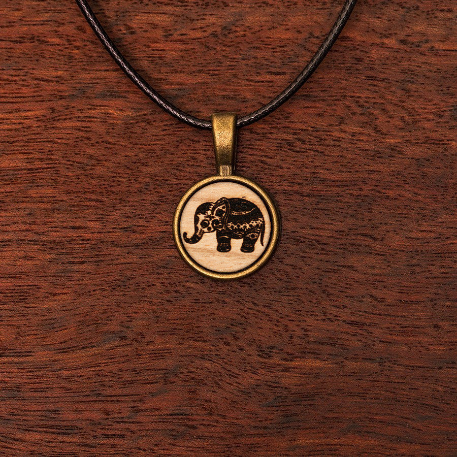 Eule süß Kette Epoxidschmuck mit Naturholz