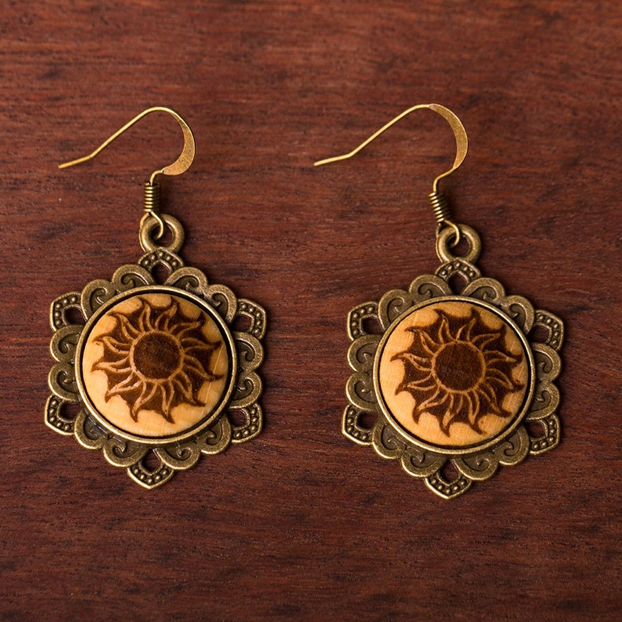 Sonne Ohrringe Epoxidschmuck mit Naturholz