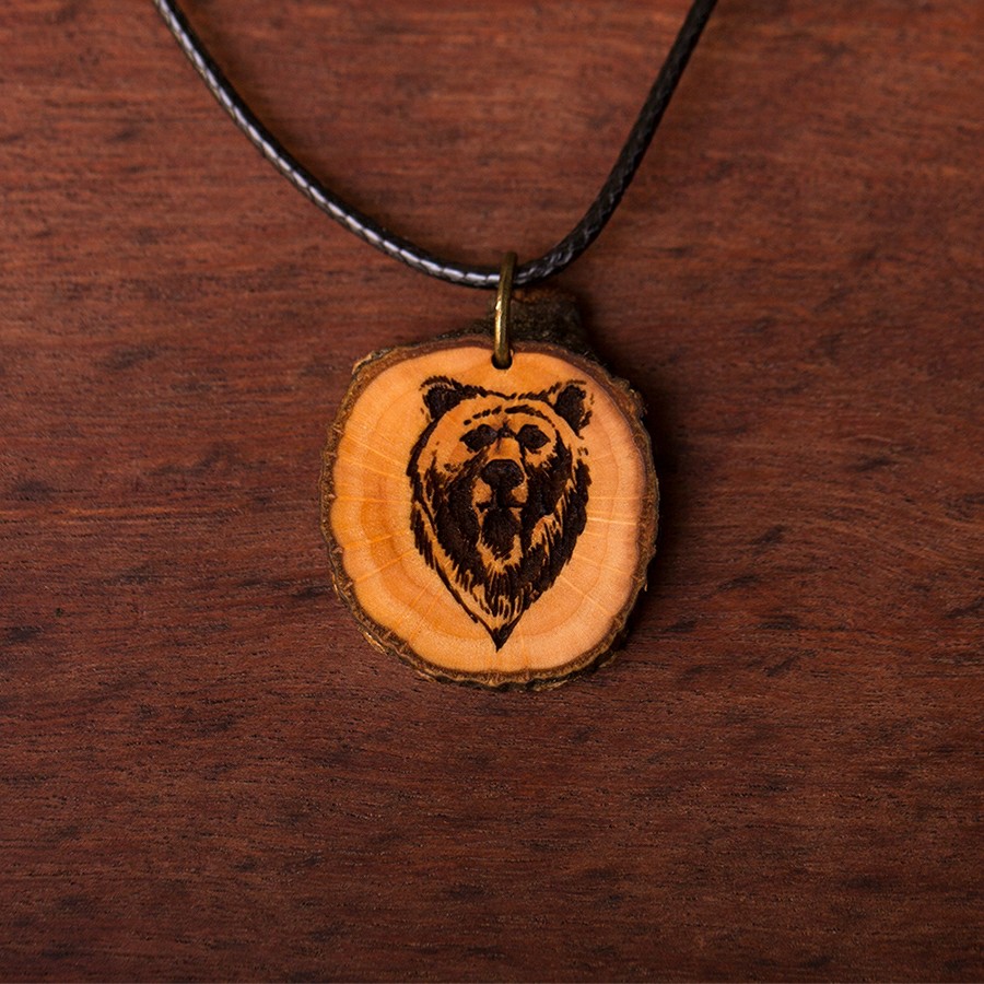 Bär Kette Epoxidschmuck mit Naturholz