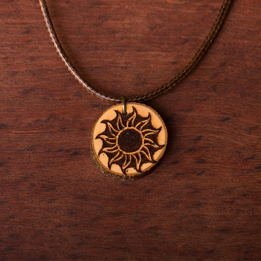 Sonne Kette Epoxidschmuck mit Naturholz