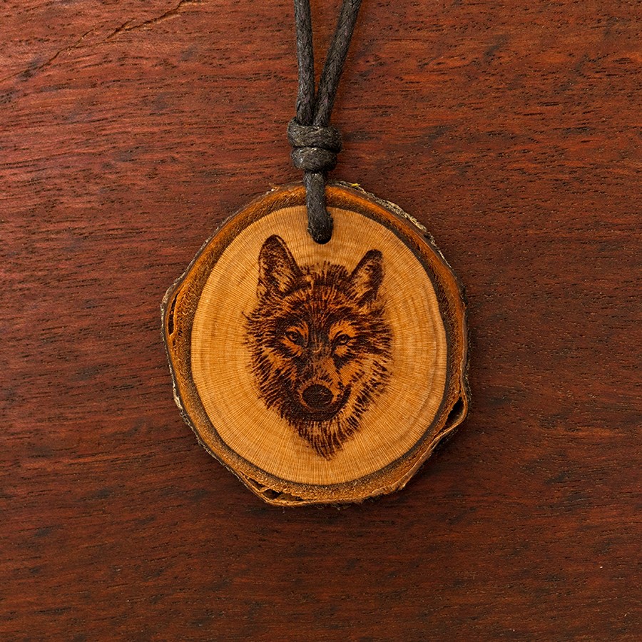 Wolf 2 Kette Epoxidschmuck mit Naturholz