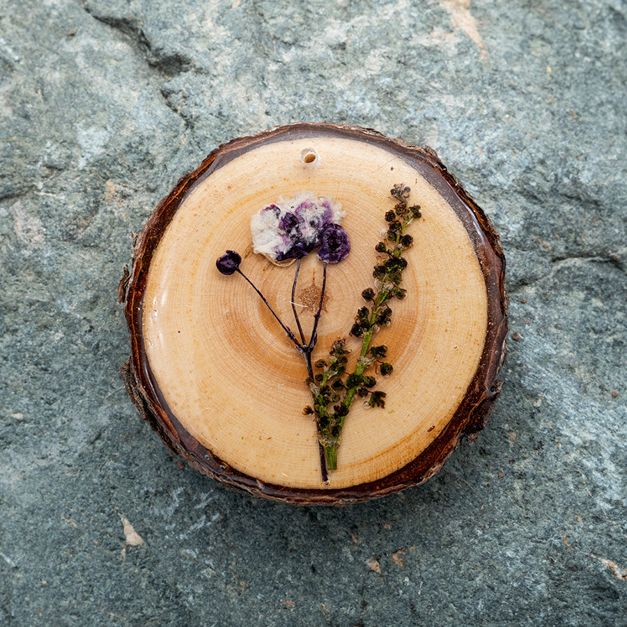 Zirbenblüte 5345 Kette Epoxidschmuck mit Naturholz
