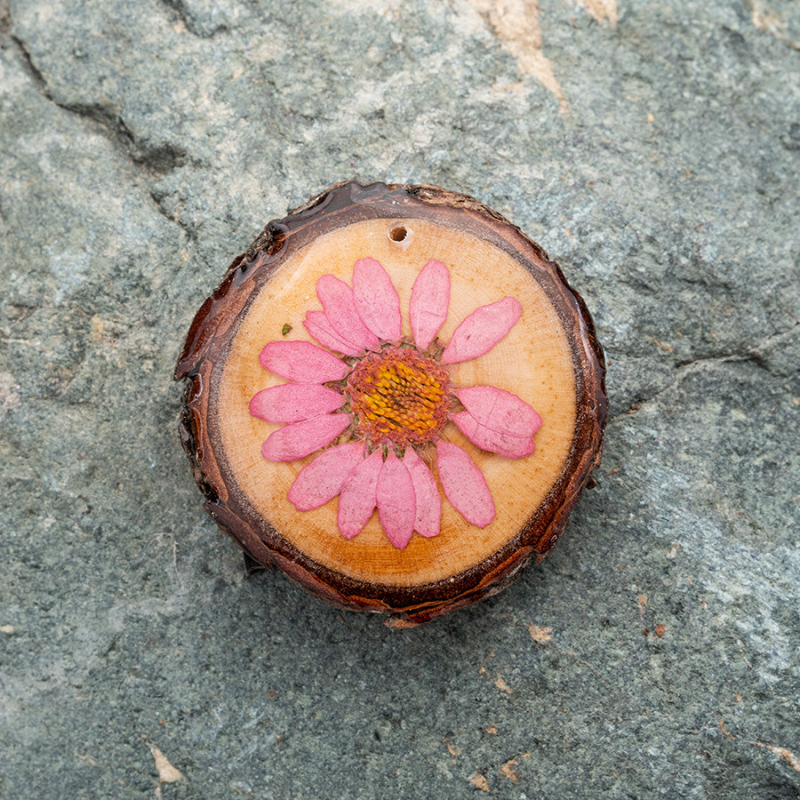 Zirbenblüte 5354 Kette Epoxidschmuck mit Naturholz