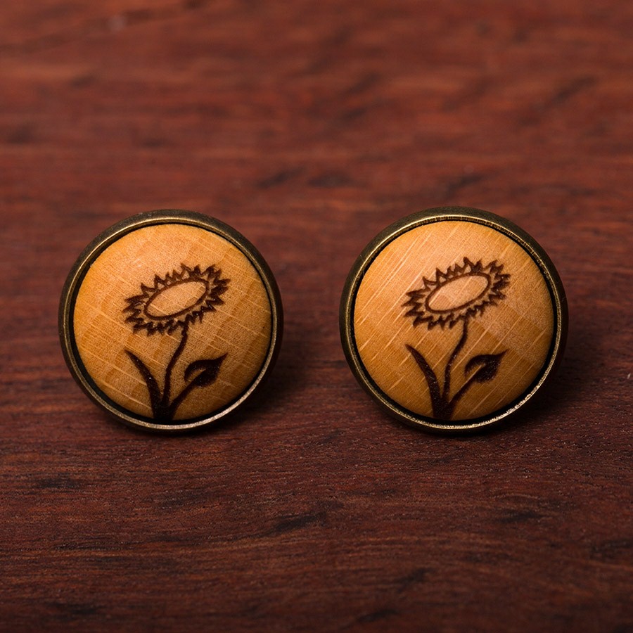 Vegan Blume Ohrstecker Epoxidschmuck mit Naturholz